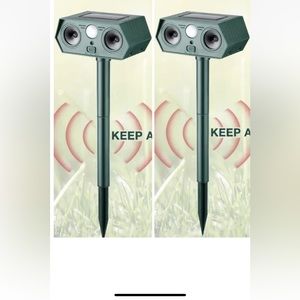 1/2 PK Animal Repeller Ultrasonic Solar Power Outdoor Pest Mice Deer Sensor 2pc